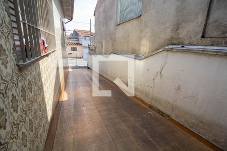 Casa à venda com 197m², 2 quartos e 3 vagasGaragem