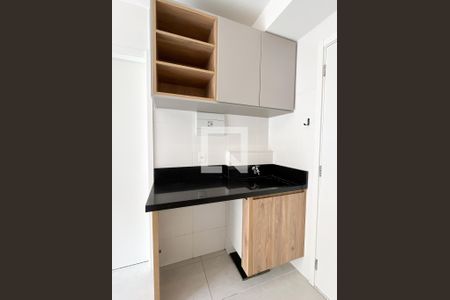 Área de Serviço de apartamento para alugar com 1 quarto, 30m² em Vila Palmeiras, São Paulo