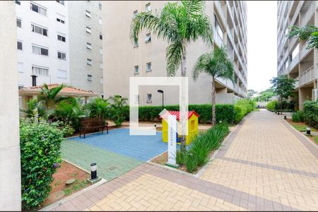Apartamento para alugar com 30m², 1 quarto e sem vaga Apartamento para alugar com 30m², 1 quarto e sem vagaÁrea comum - Playground