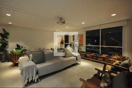 Sala de casa de condomínio à venda com 3 quartos, 157m² em Vila Andrade, São Paulo