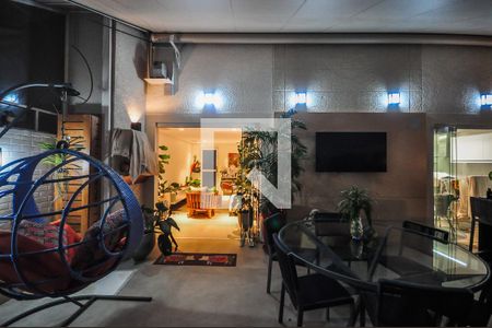 Varanda de casa de condomínio à venda com 3 quartos, 157m² em Vila Andrade, São Paulo