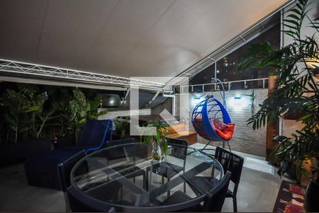 Varanda de casa de condomínio à venda com 3 quartos, 157m² em Vila Andrade, São Paulo