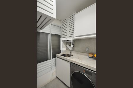 Casa de condomínio à venda com 157m², 3 quartos e 2 vagas Casa de condomínio à venda com 157m², 3 quartos e 2 vagasÁrea de Serviço