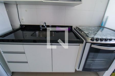 Cozinha de apartamento para alugar com 1 quarto, 49m² em Vila Regente Feijó, São Paulo