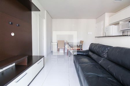 Sala de apartamento para alugar com 1 quarto, 49m² em Vila Regente Feijó, São Paulo