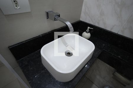 Apartamento à venda com 58m², 2 quartos e sem vagaBanheiro