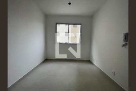 Sala/Cozinha de apartamento para alugar com 2 quartos, 32m² em Jardim Celeste, São Paulo