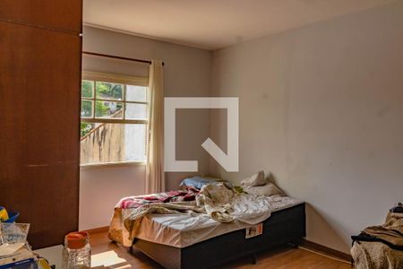 Casa à venda com 164m², 3 quartos e 8 vagasQuarto 3