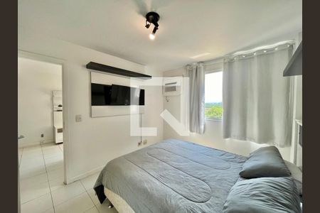 Suíte de apartamento para alugar com 1 quarto, 42m² em Barra Olímpica, Rio de Janeiro