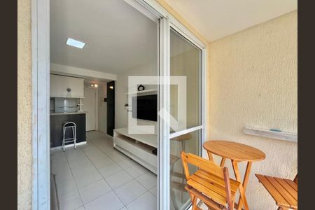 Varanda de apartamento para alugar com 1 quarto, 42m² em Barra Olímpica, Rio de Janeiro