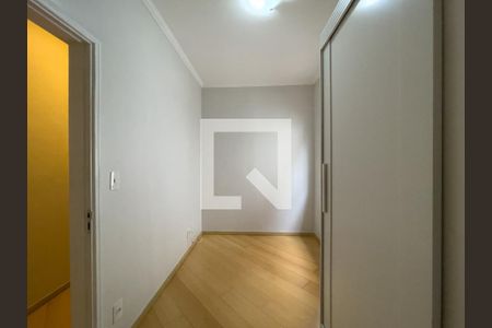 Casa para alugar com 139m², 3 quartos e 2 vagas Casa para alugar com 139m², 3 quartos e 2 vagasQuarto