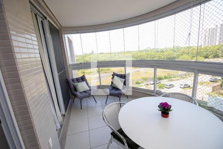 Apartamento à venda com 115m², 3 quartos e 2 vagasvaranda