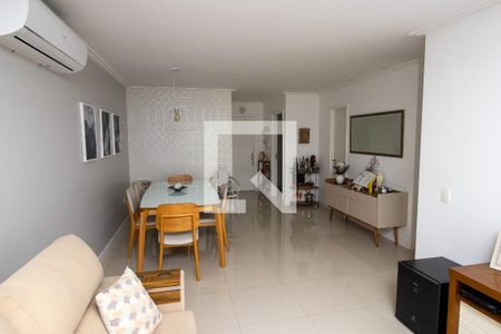 Apartamento à venda com 115m², 3 quartos e 2 vagasSala