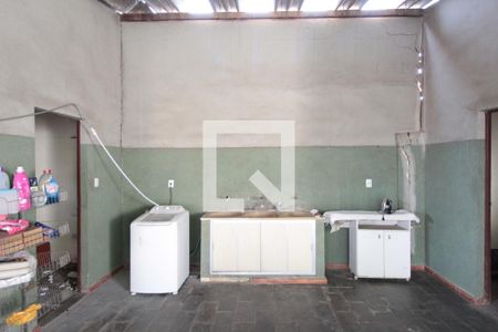 Casa à venda com 370m², 5 quartos e 4 vagasArea Gourmet