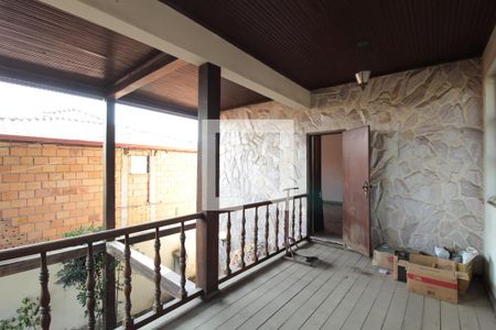 Casa à venda com 370m², 5 quartos e 4 vagasVaranda da Suite 1