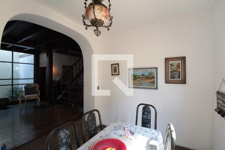 Casa à venda com 370m², 5 quartos e 4 vagasCopa