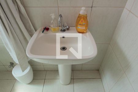 Casa à venda com 370m², 5 quartos e 4 vagasBanheiro da Suite 2