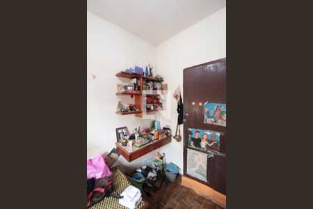 Casa à venda com 370m², 5 quartos e 4 vagasQuarto 2