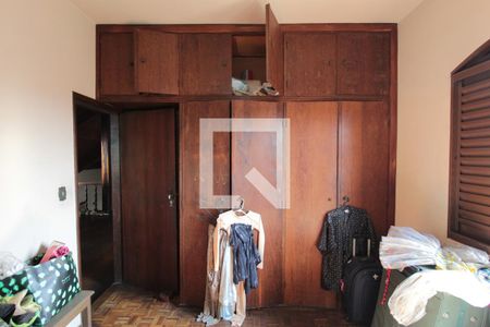 Casa à venda com 370m², 5 quartos e 4 vagasQuarto 3