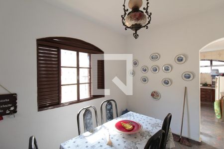 Casa à venda com 370m², 5 quartos e 4 vagasCopa