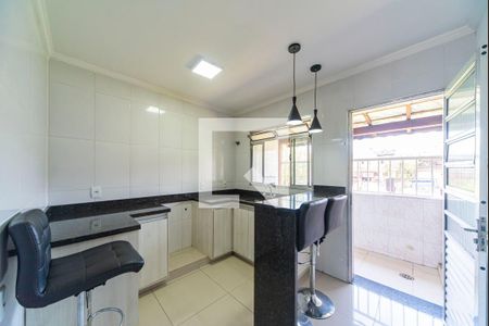 Casa de condomínio para alugar com 67m², 2 quartos e 1 vaga Casa de condomínio para alugar com 67m², 2 quartos e 1 vagaCozinha