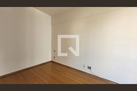 Quarto de apartamento para alugar com 1 quarto, 65m² em Cambuí , Campinas