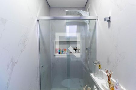 Casa de condomínio à venda com 165m², 3 quartos e 2 vagasBanheiro da Suíte 1