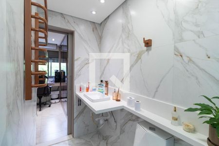 Casa de condomínio à venda com 165m², 3 quartos e 2 vagasBanheiro da Suíte 2