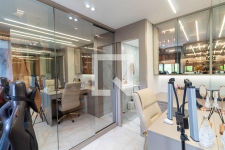 Casa de condomínio à venda com 165m², 3 quartos e 2 vagasQuarto Suíte 2