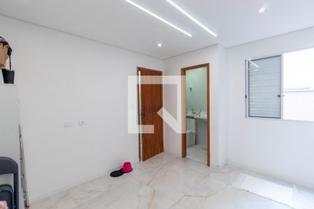 Casa de condomínio à venda com 165m², 3 quartos e 2 vagasQuarto Suíte 1