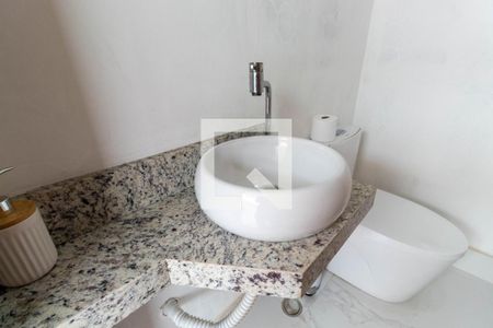 Casa de condomínio à venda com 165m², 3 quartos e 2 vagasLavabo 1