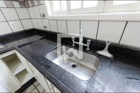 Casa à venda com 178m², 3 quartos e 2 vagas Casa à venda com 178m², 3 quartos e 2 vagasCozinha