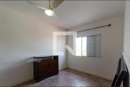 Casa à venda com 178m², 3 quartos e 2 vagas Casa à venda com 178m², 3 quartos e 2 vagasSuíte