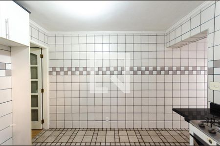 Casa à venda com 178m², 3 quartos e 2 vagas Casa à venda com 178m², 3 quartos e 2 vagasCozinha