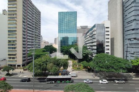 Apartamento à venda com 190m², 3 quartos e 1 vagaSala - Vista