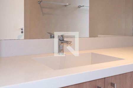 Apartamento à venda com 190m², 3 quartos e 1 vagaBanheiro Quarto 2 - Suíte