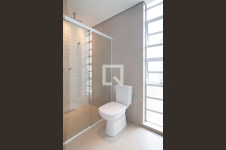 Apartamento à venda com 190m², 3 quartos e 1 vagaBanheiro Quarto 2 - Suíte