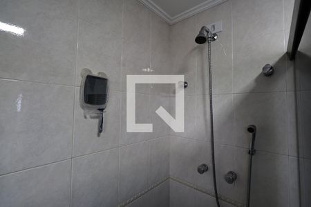 Apartamento à venda com 198m², 4 quartos e 4 vagasBanheiro da Suíte 2