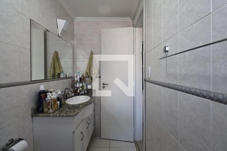 Apartamento à venda com 198m², 4 quartos e 4 vagasBanheiro da Suíte 1