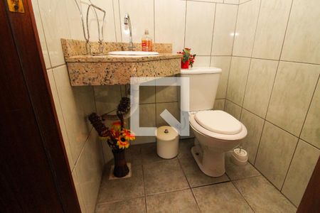 Casa de condomínio à venda com 111m², 3 quartos e 2 vagasLavabo