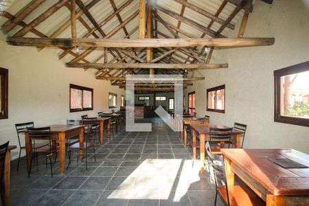 Casa de condomínio à venda com 111m², 3 quartos e 2 vagasÁrea comum - Salão de festas 1