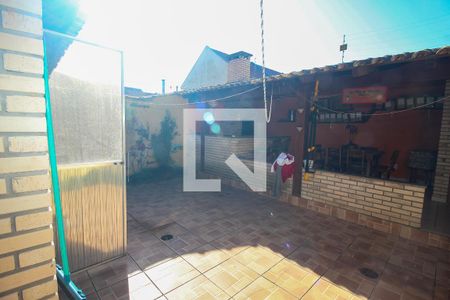 Casa de condomínio à venda com 111m², 3 quartos e 2 vagasQuintal