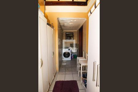 Casa de condomínio à venda com 111m², 3 quartos e 2 vagasÁrea de Serviço