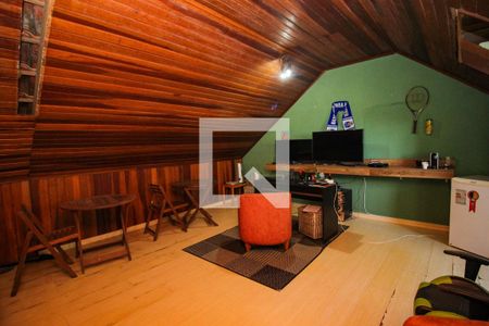 Casa de condomínio à venda com 111m², 3 quartos e 2 vagasSótão - escritório