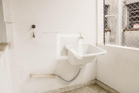 Apartamento para alugar com 120m², 3 quartos e sem vaga Apartamento para alugar com 120m², 3 quartos e sem vagaÁrea de Serviço