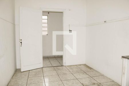 Apartamento para alugar com 120m², 3 quartos e sem vaga Apartamento para alugar com 120m², 3 quartos e sem vagaCozinha