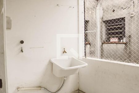 Apartamento para alugar com 120m², 3 quartos e sem vaga Apartamento para alugar com 120m², 3 quartos e sem vagaÁrea de Serviço