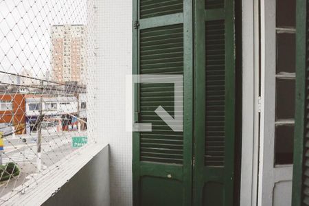 Apartamento para alugar com 120m², 3 quartos e sem vaga Apartamento para alugar com 120m², 3 quartos e sem vagaVaranda