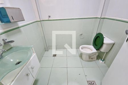 Apartamento à venda com 85m², 2 quartos e sem vaga Apartamento à venda com 85m², 2 quartos e sem vagaBanheiro 2