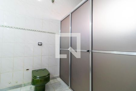 Casa à venda com 430m², 3 quartos e 4 vagas Casa à venda com 430m², 3 quartos e 4 vagasBanheiro da Suíte 02